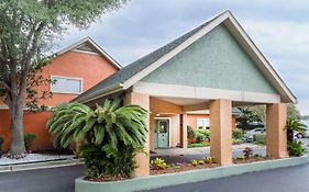 Hawthorn Suites By Wyndham North Charleston